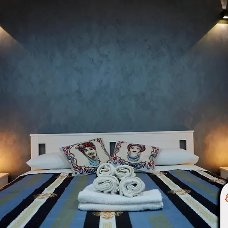Konukevi La Jacaranda 4*