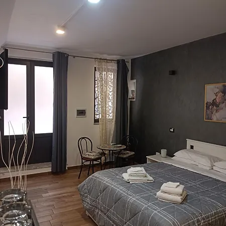 بيت ضيافة La Jacaranda تاورمينا